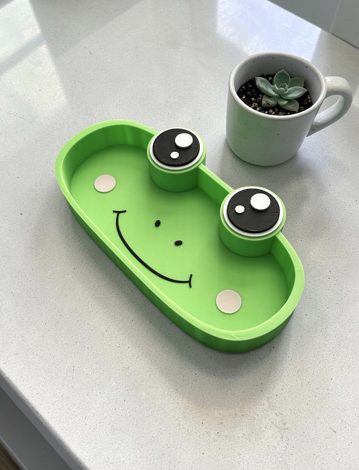Frog Glasses Holder - Cute Eyewear Organizer Desk Decor