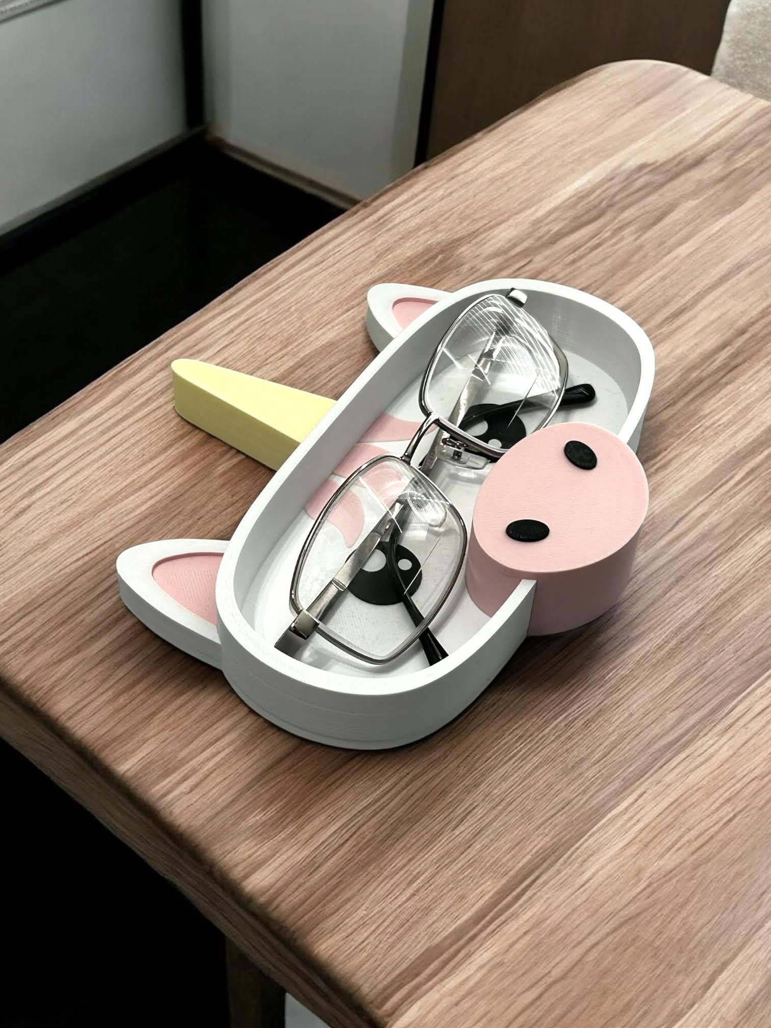 Unicorn Glasses Holder – Cute Decorative Eyewear Organizer for Readers & Sunglasses for Home or office